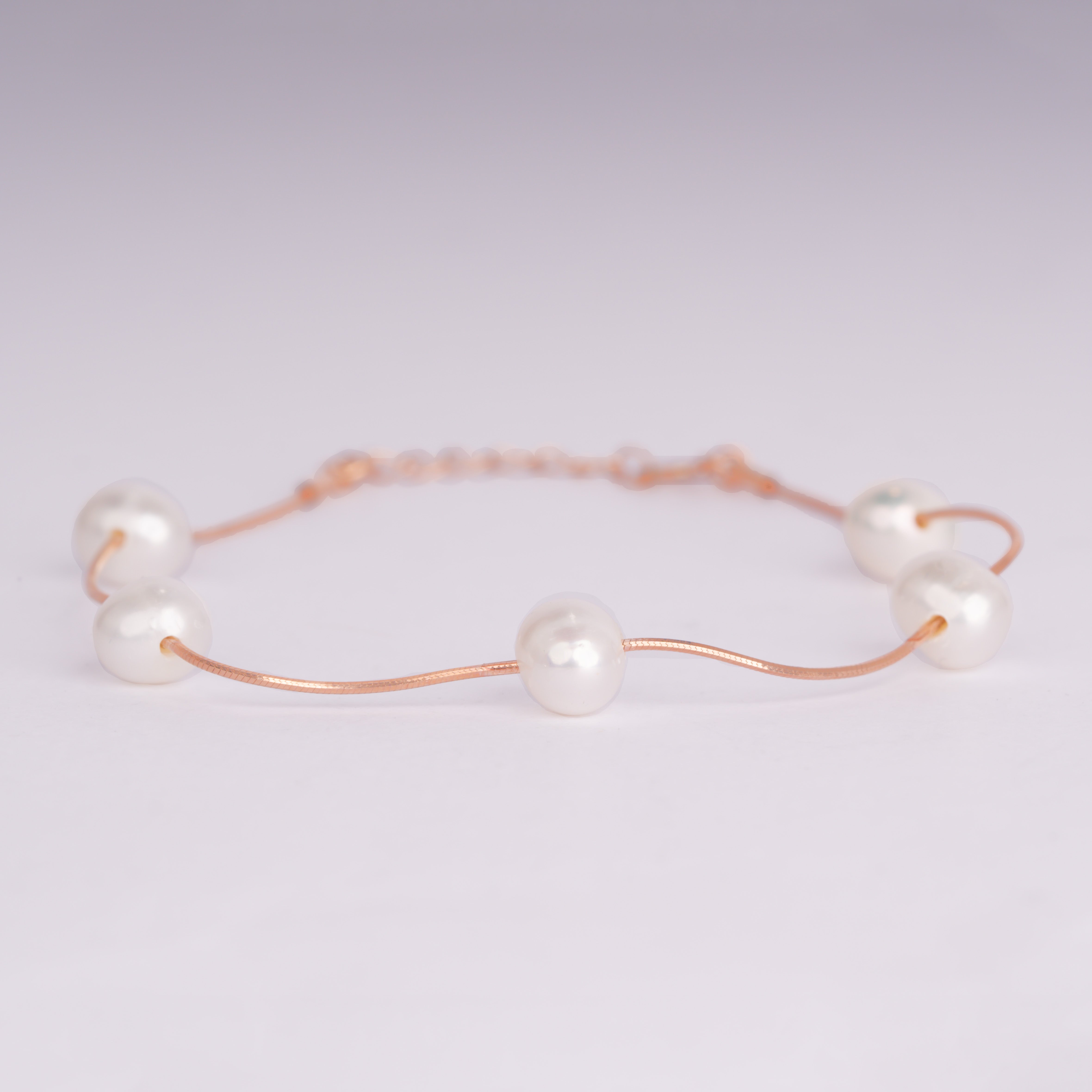 White Pearls Bracelet