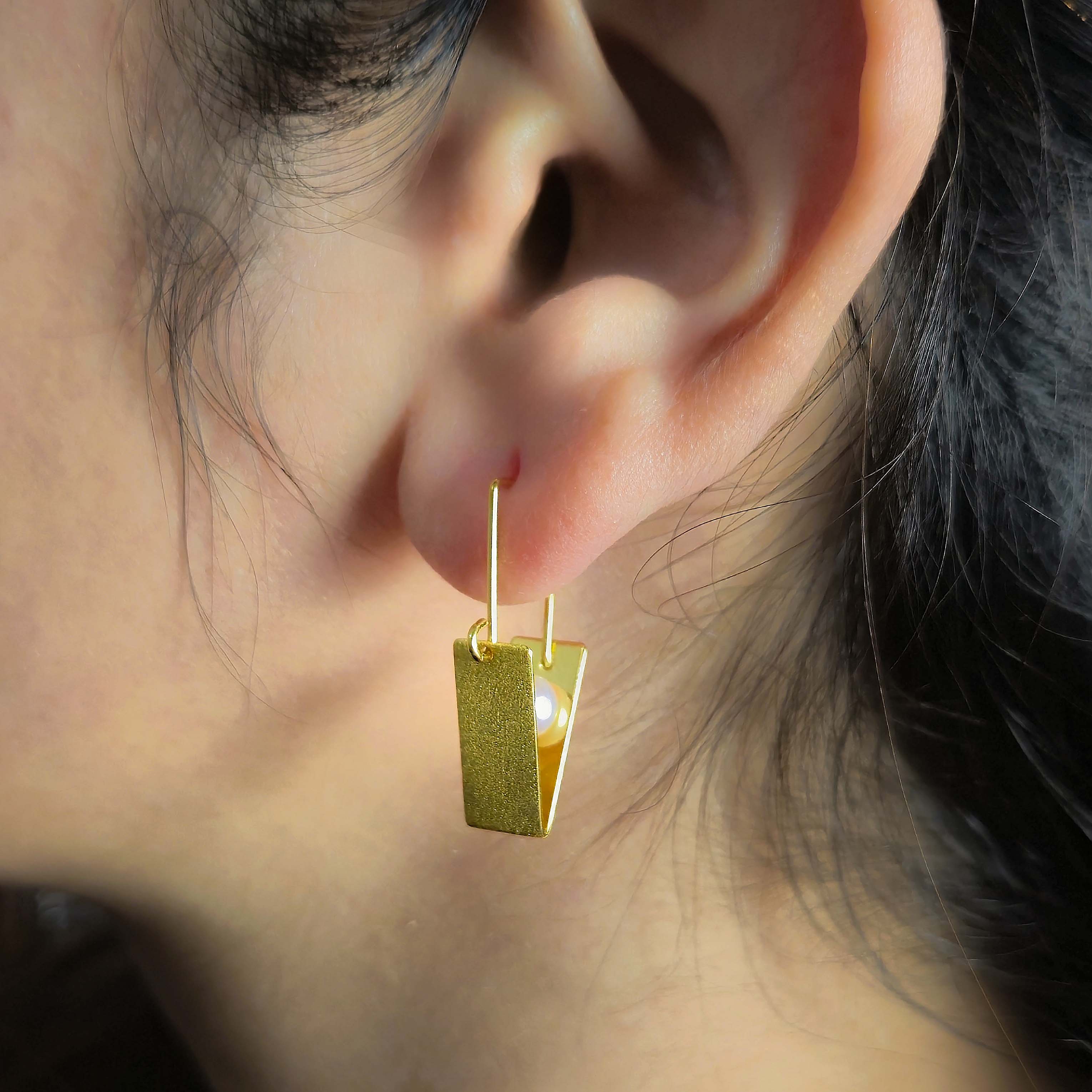 Pearl Drop Earrings
