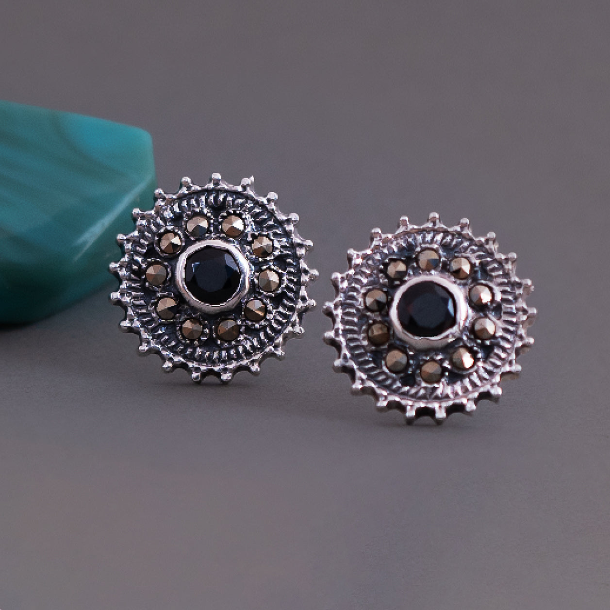 Circle Shape Stud Earrings