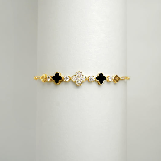 Noir Clover Bracelet