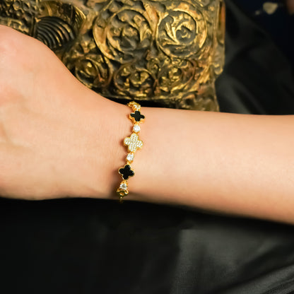 Noir Clover Bracelet