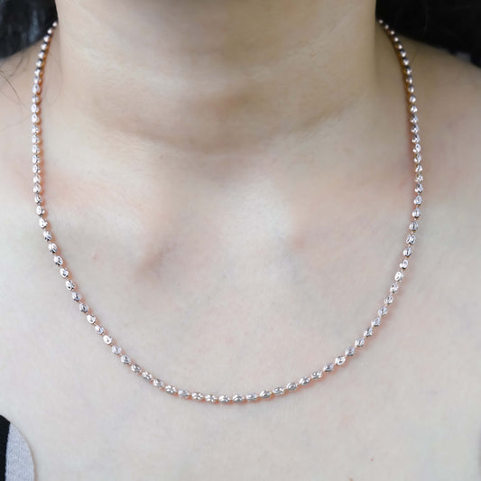 Elegant Textured Chain