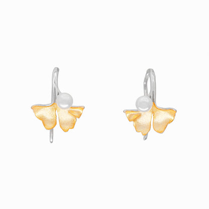 Golden Petal Pearl Stud Earring