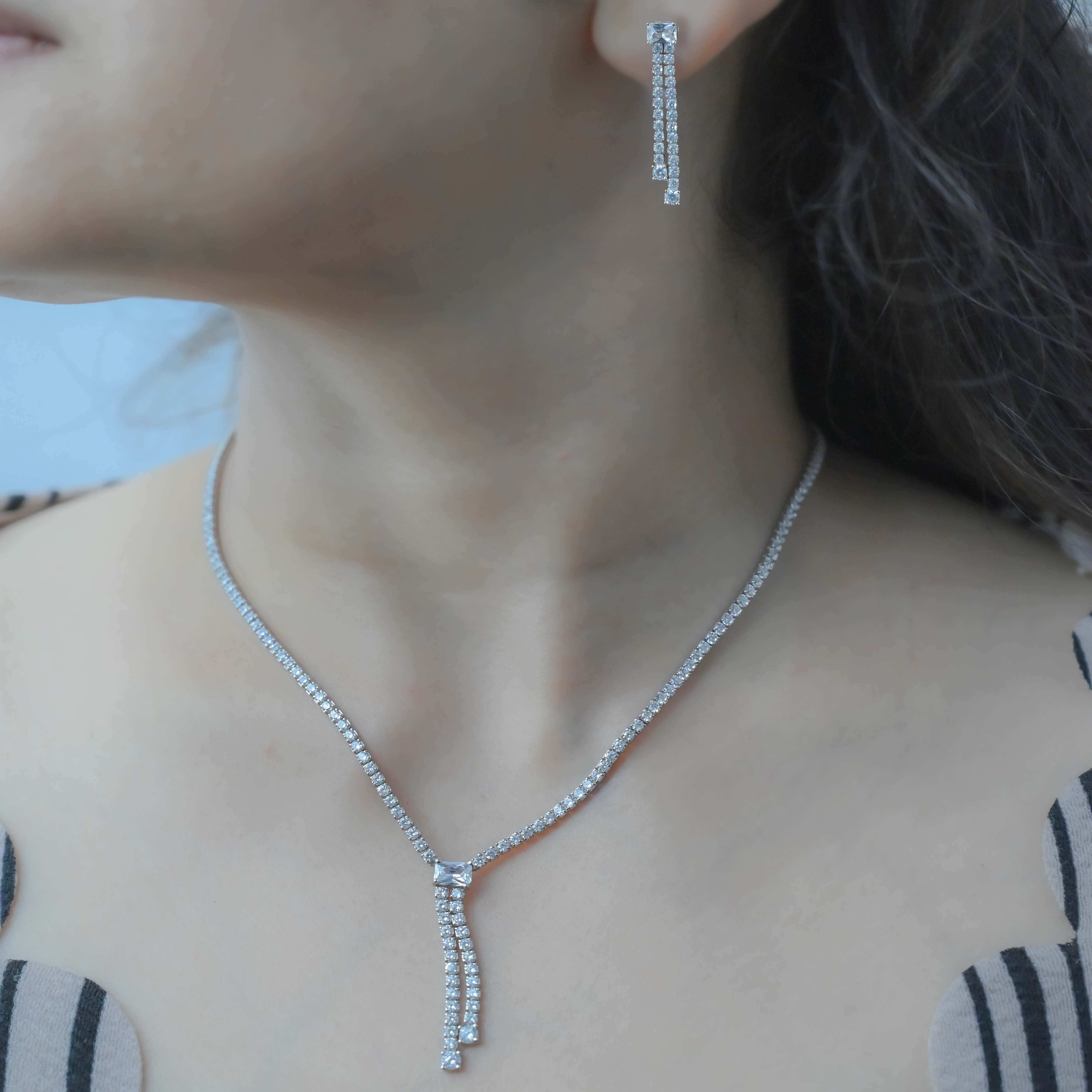 Eternal Sparkle Necklace With Earrings