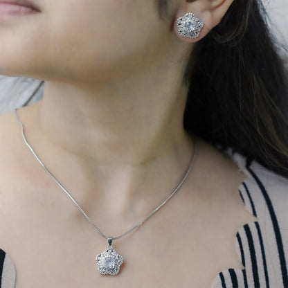 Floral Diamond Cluster Pendant Set