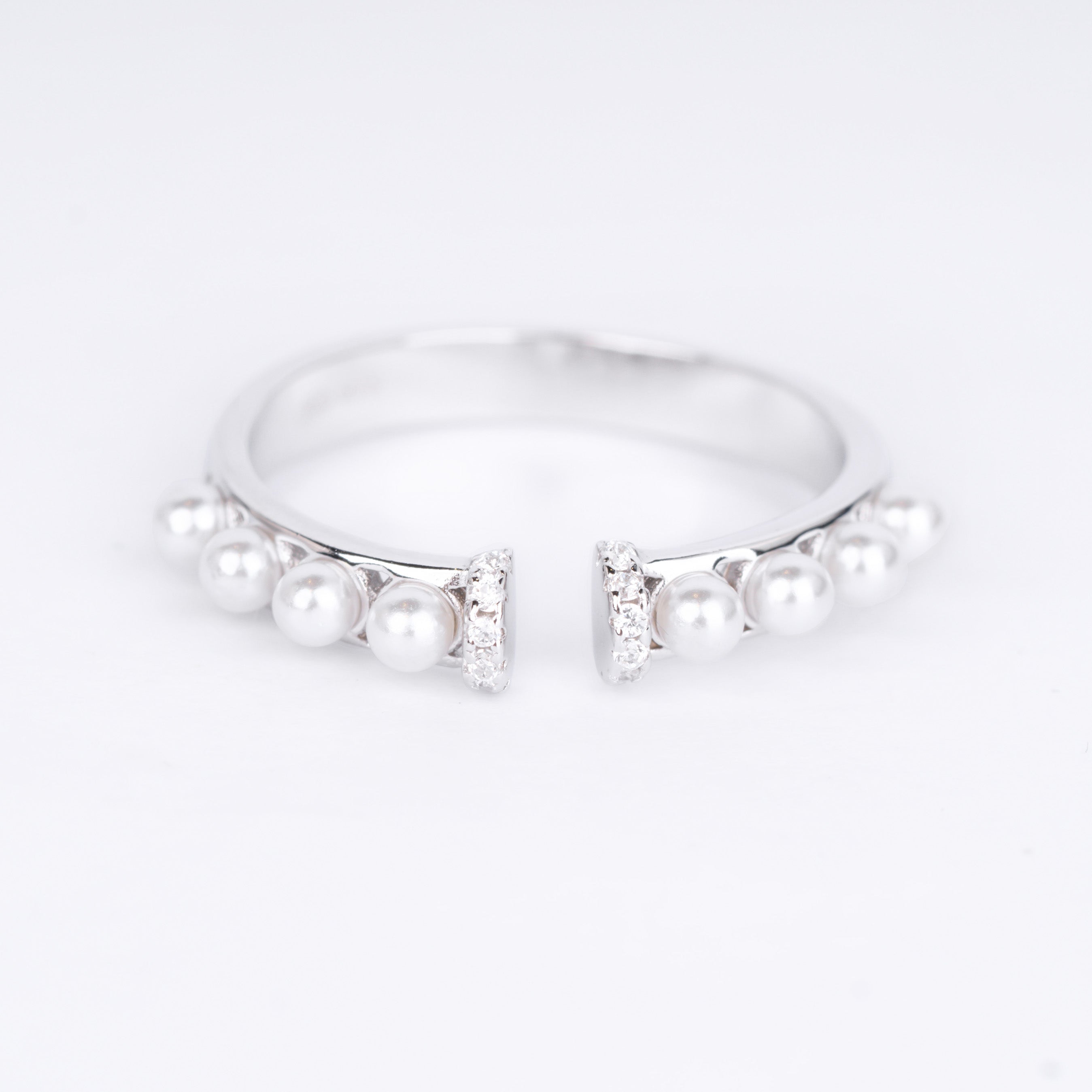 Pearl Front Open Ring