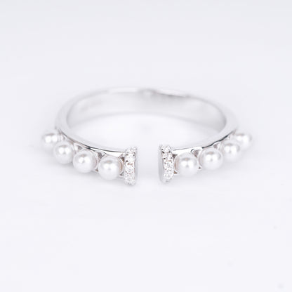 Pearl Front Open Ring