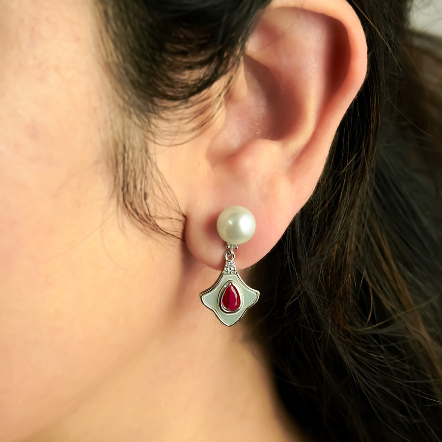 Pearl Royale Drop Earrings - Pink