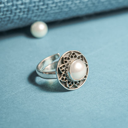 Pearl Aura Ring