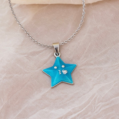 Star Enamel Pendent With Earrings
