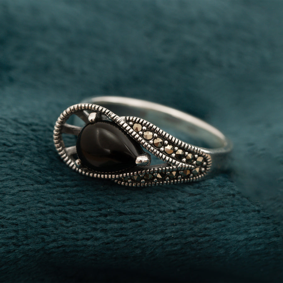 925 Silver Teardrop Ring
