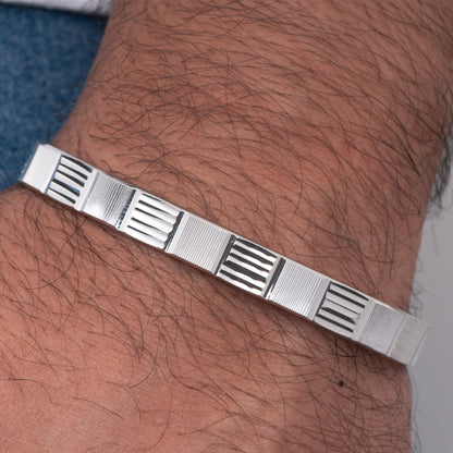 Urban Stripes Cuff Kada