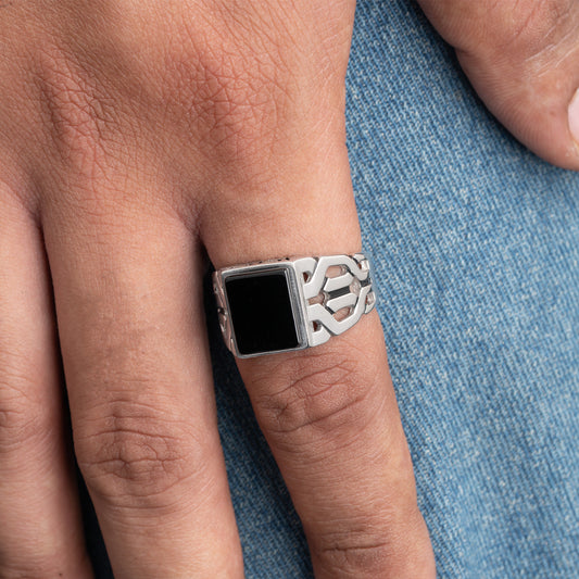 Maze Black Stone Ring