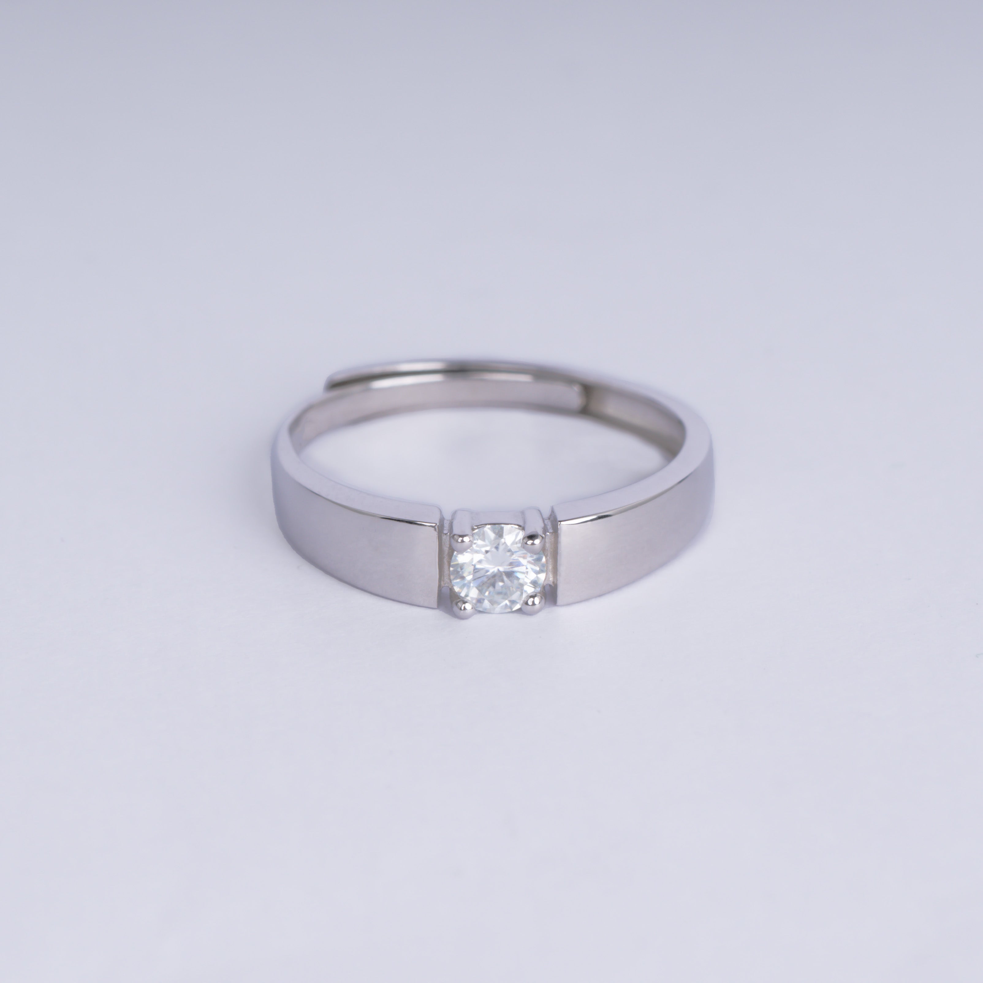 Solitaire Men Ring