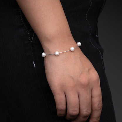 White Pearls Bracelet