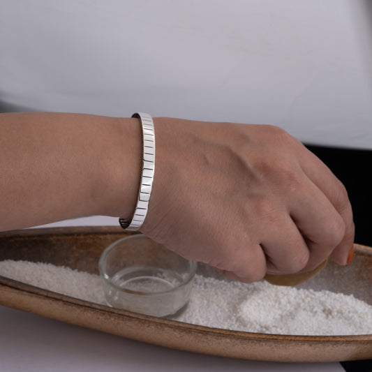 Ribbed Stretch Bracelet