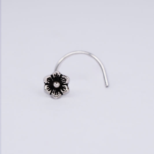 Petal Bloom Nose Pin