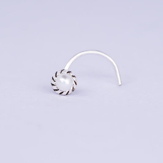Pearl Twist Nose Pin