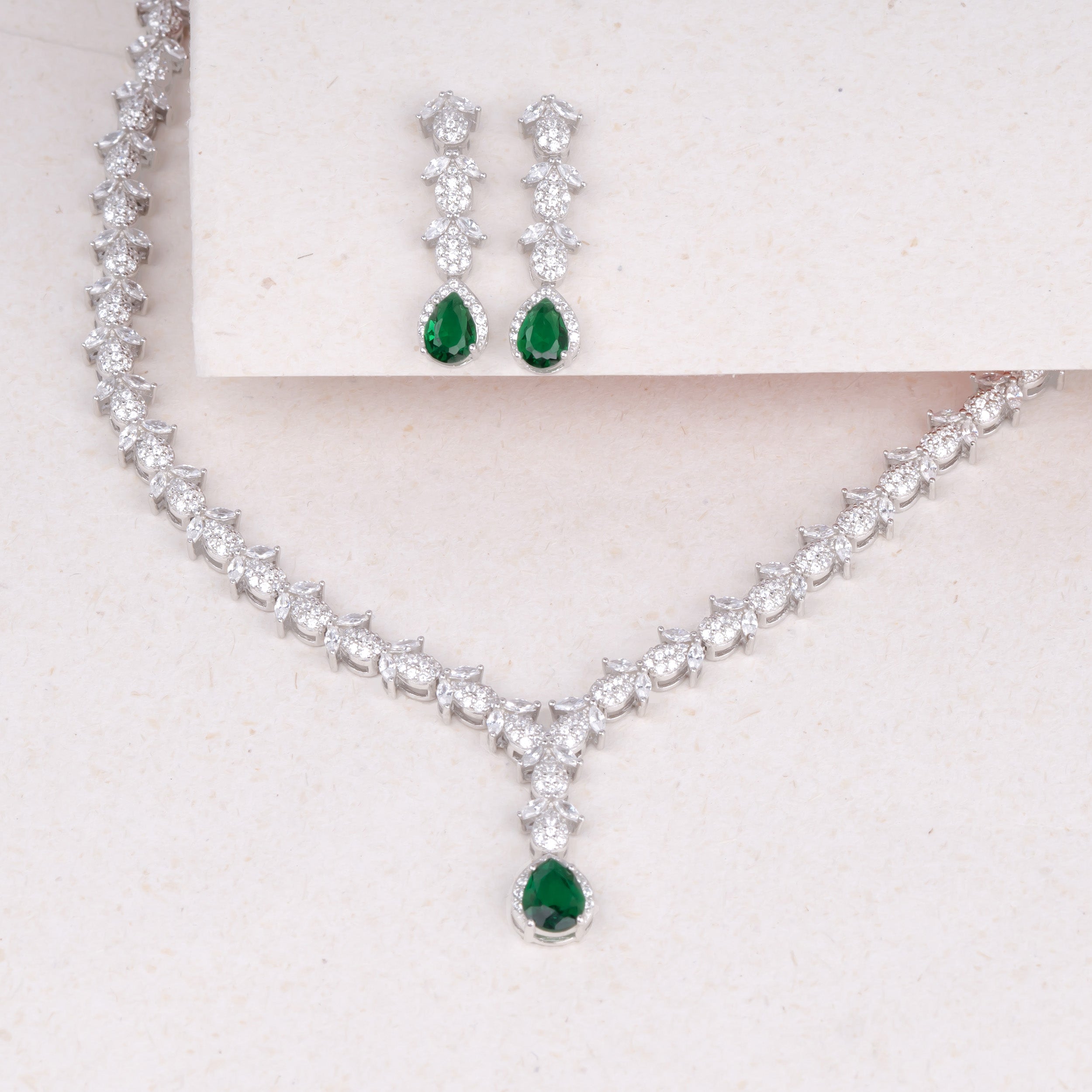 Forest Blossom Necklace With Earrings