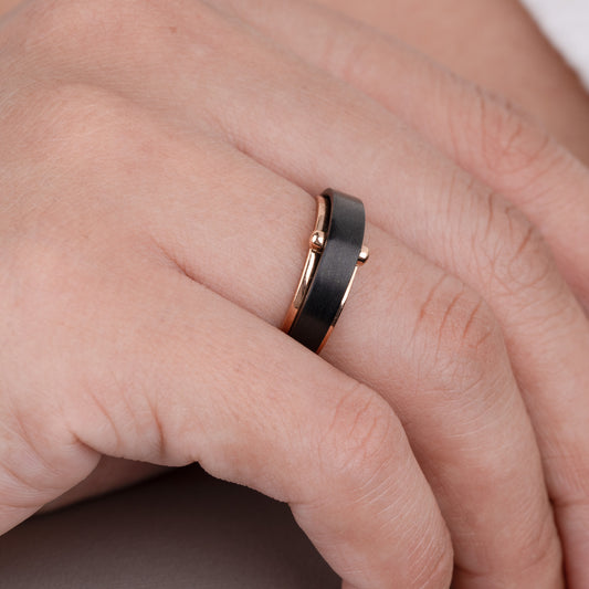 Bolt Dual-Tone Band Ring
