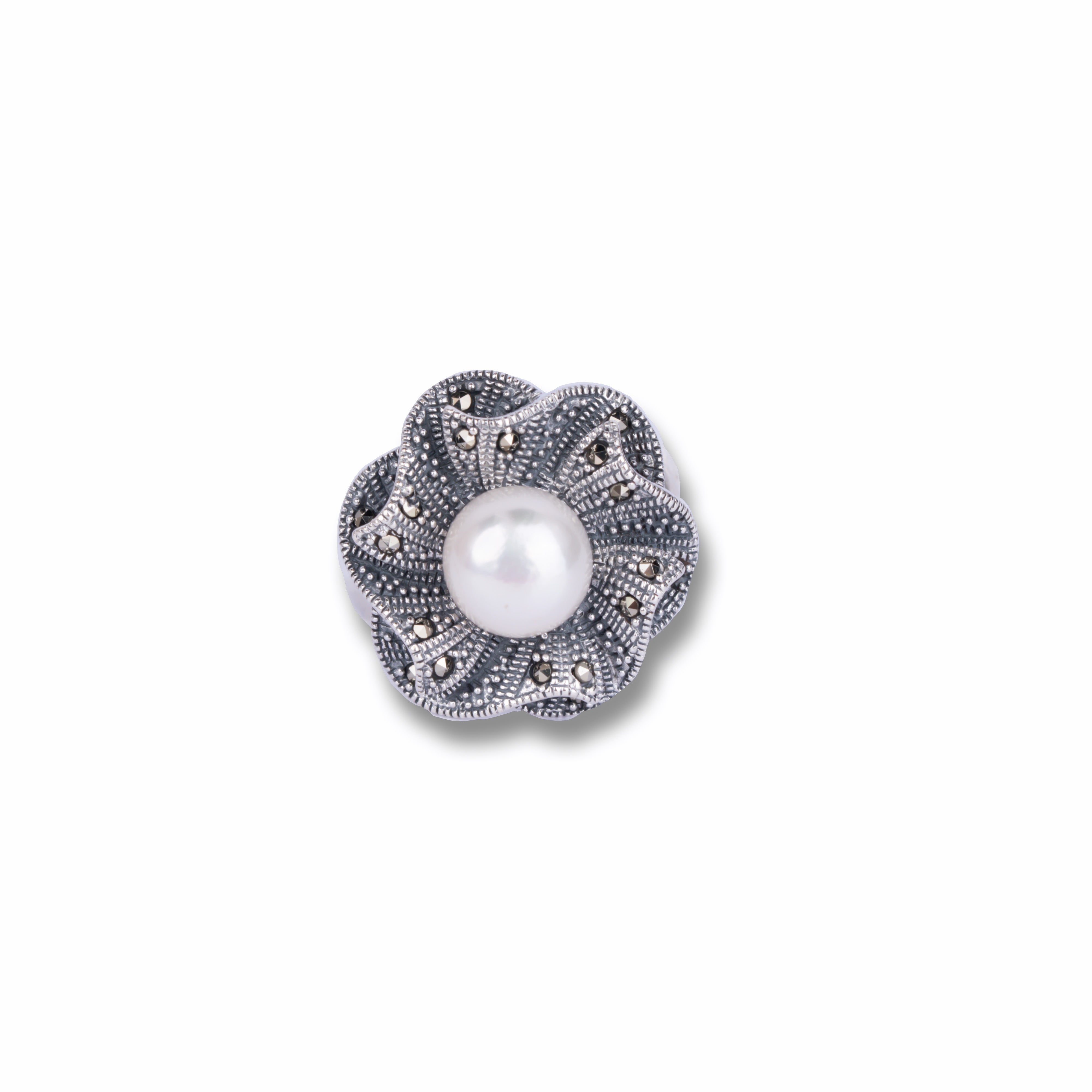 Vintage Floral Pearl Ring