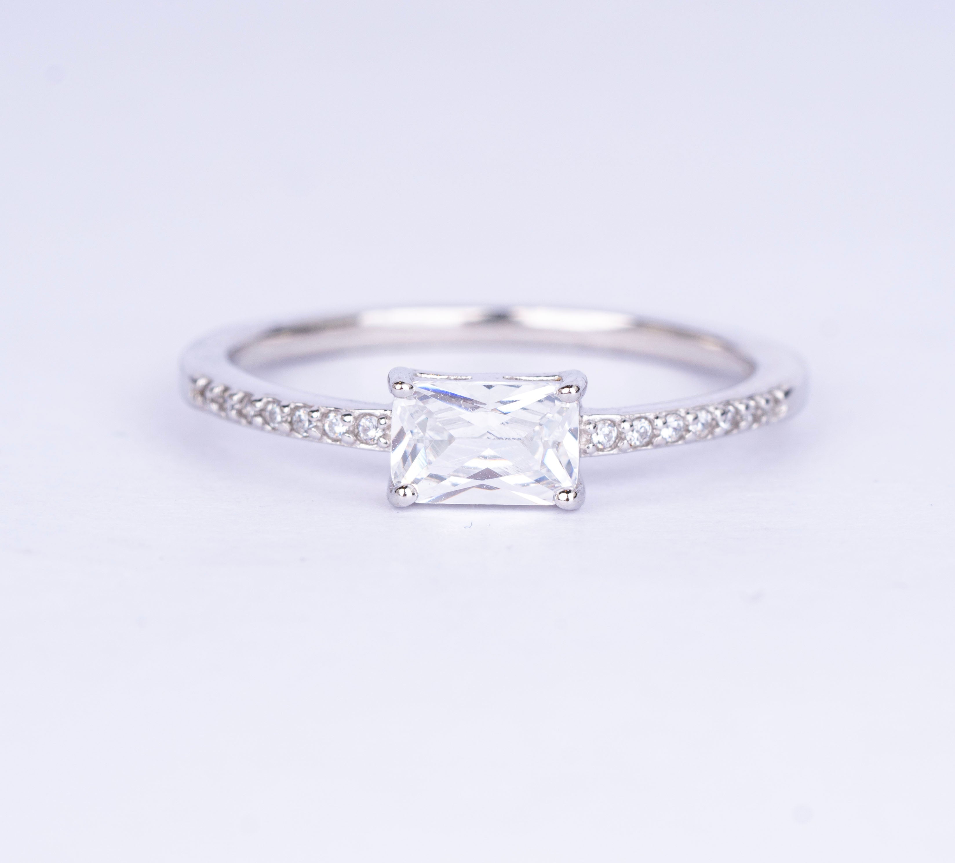 Eternal Sparkle Solitaire