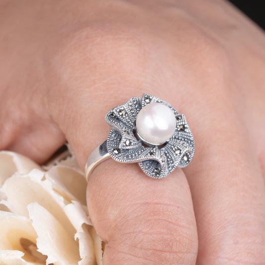 Vintage Floral Pearl Ring