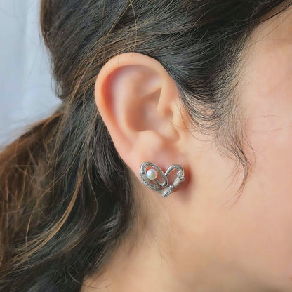 Wave Pearl Earrings