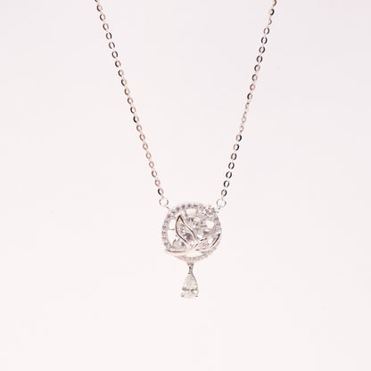 Blossom Halo Necklace