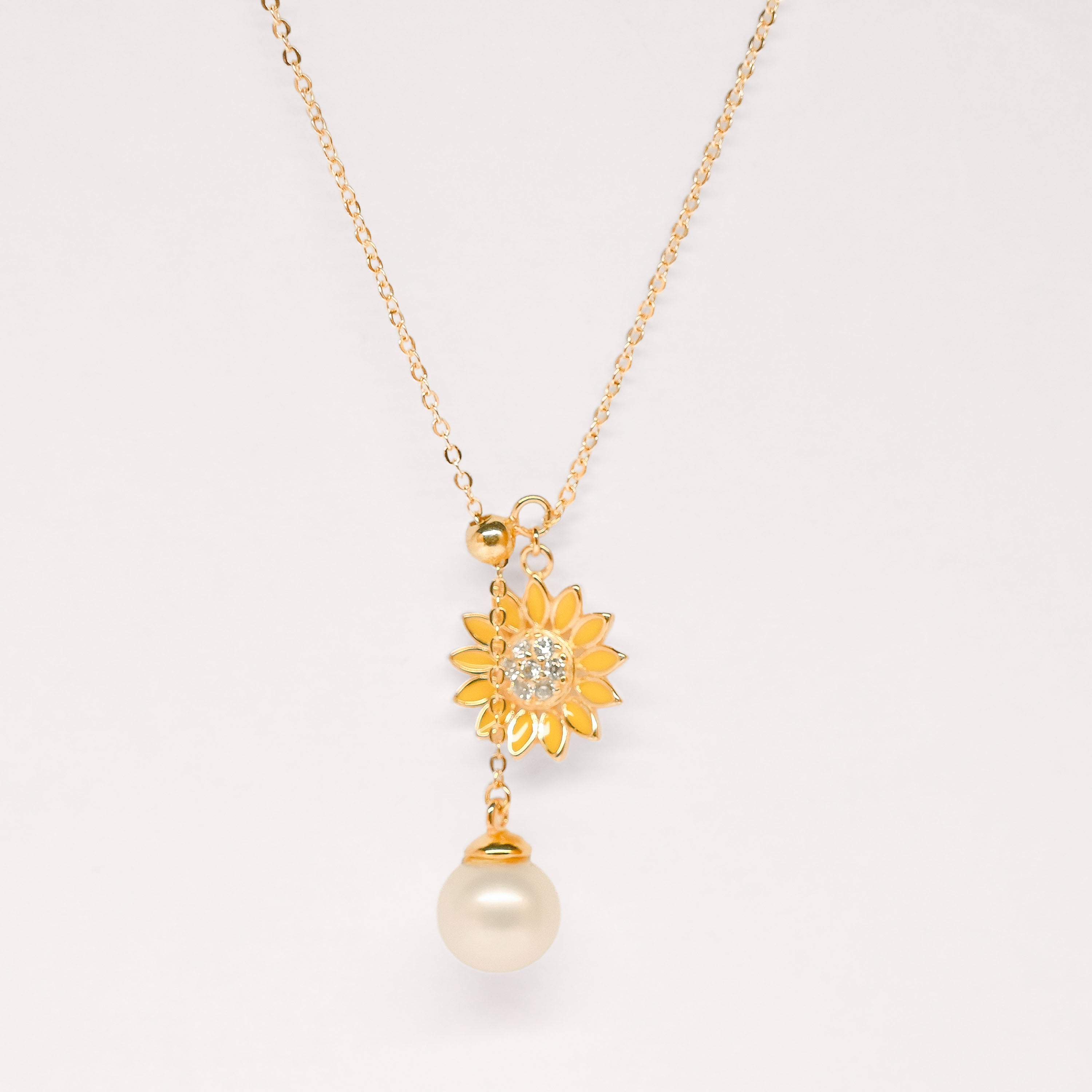 Sunflower Pearl Necklace