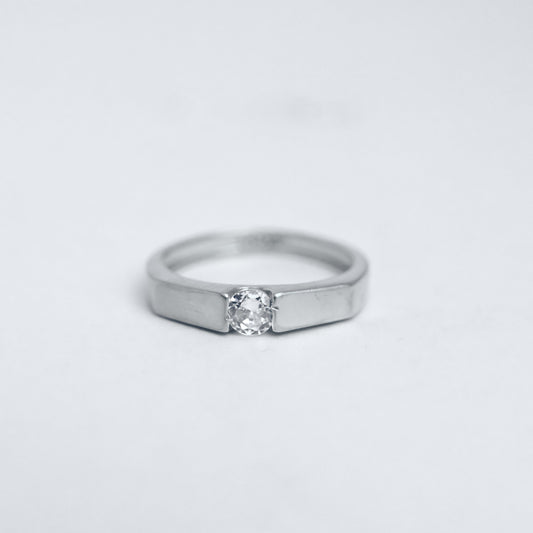 Flat Band Solitaire Ring