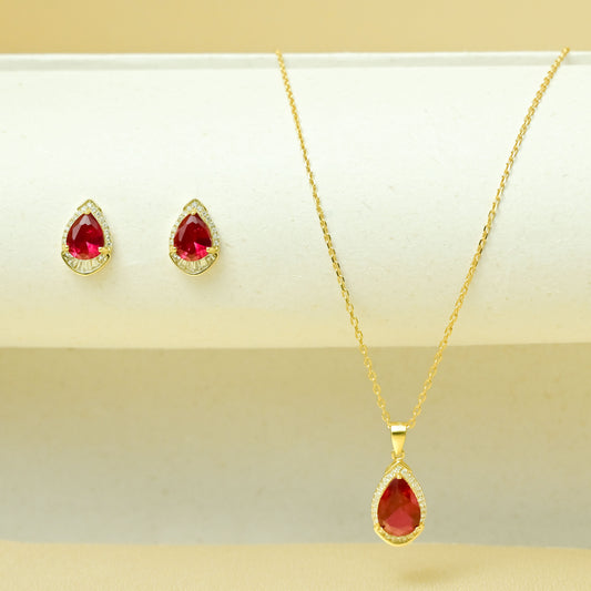 Red Majesty Pendant With Earrings