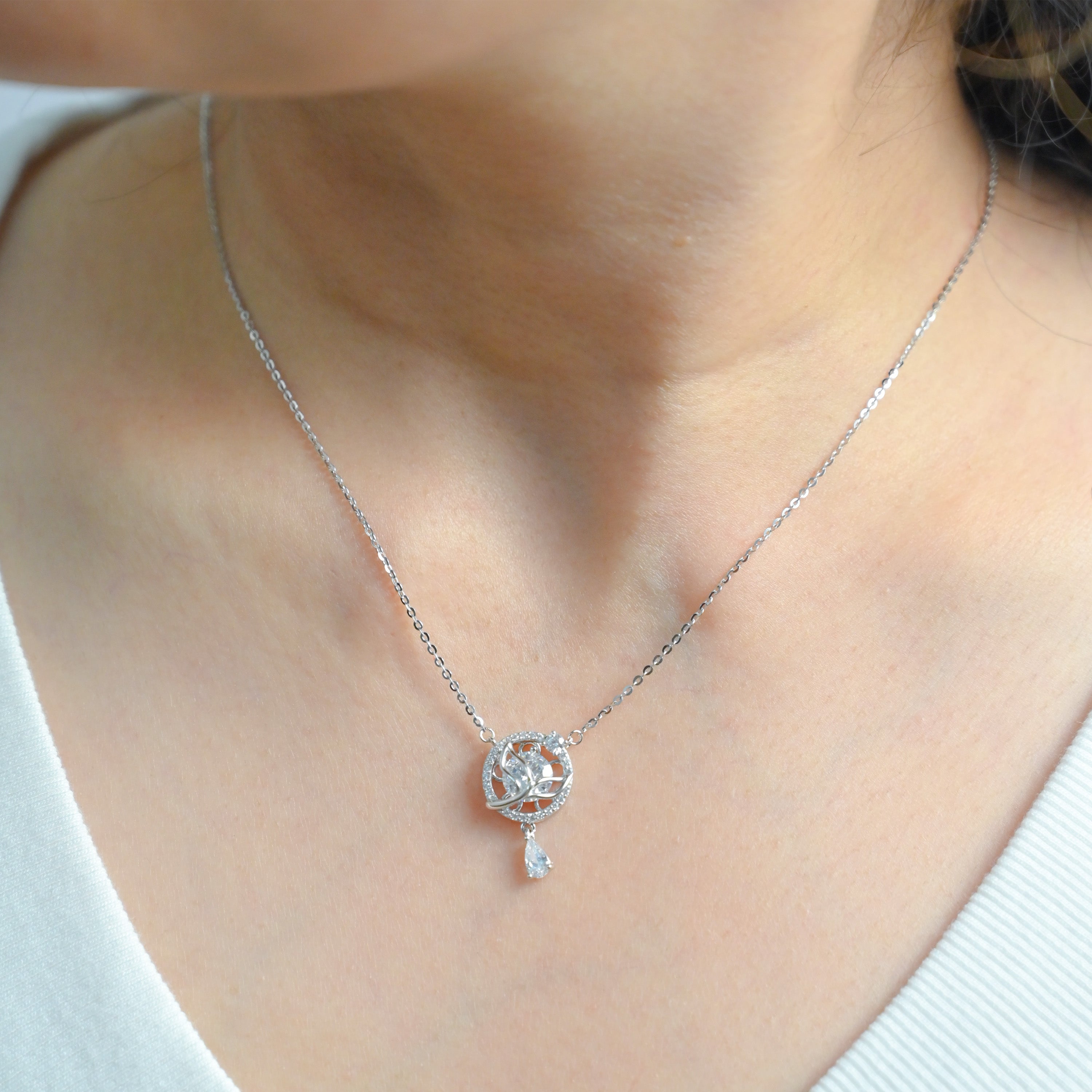 Blossom Halo Necklace
