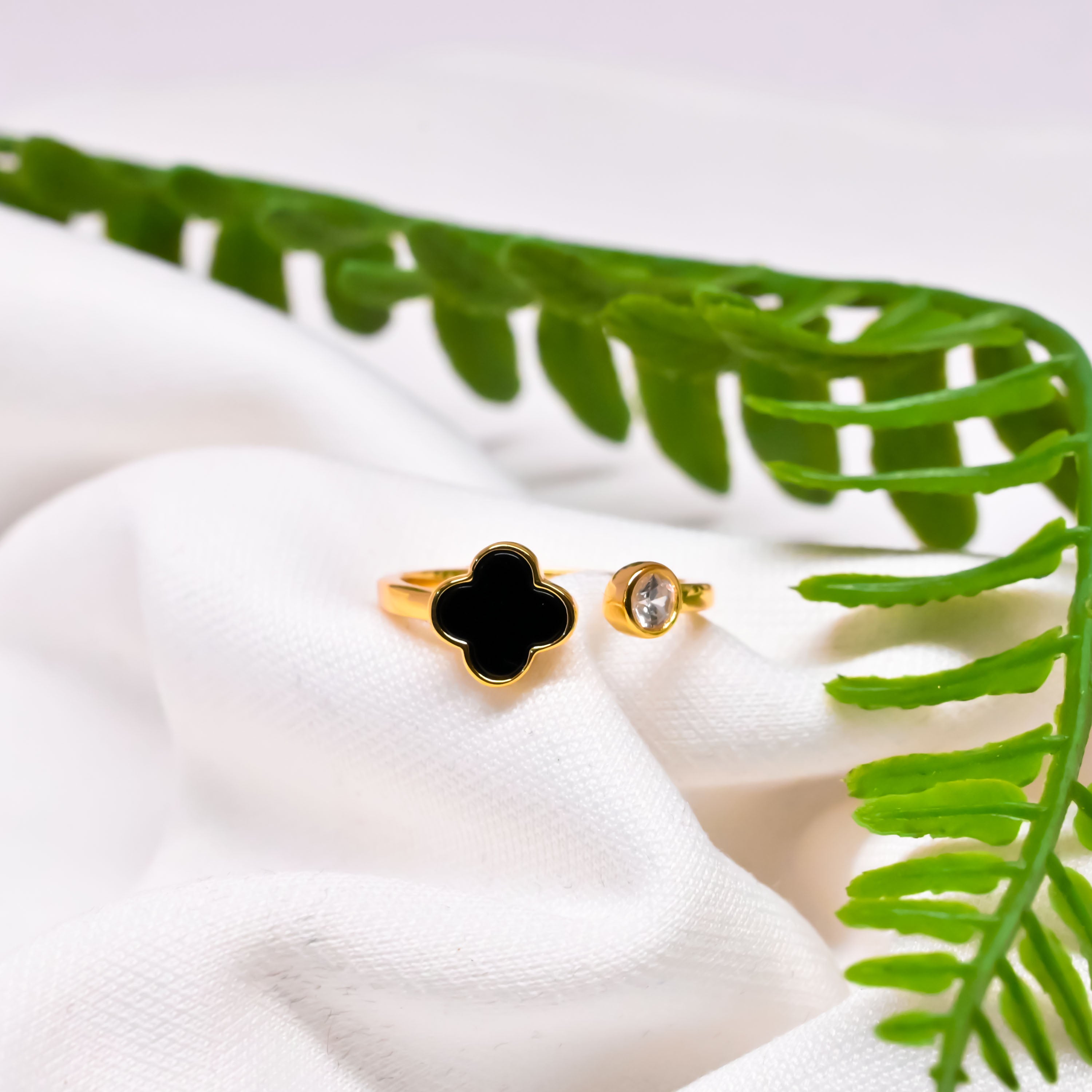 Black Petal Glow Ring - Gold Plated