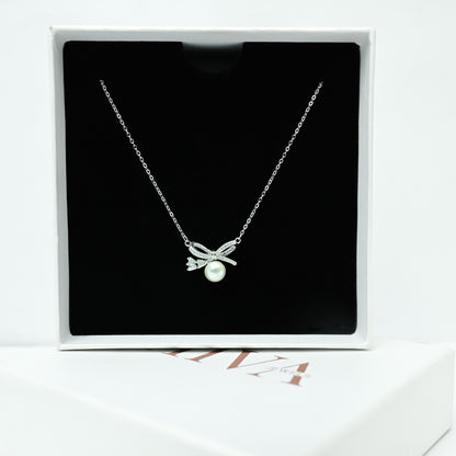 Grace Pearl Bow Necklace
