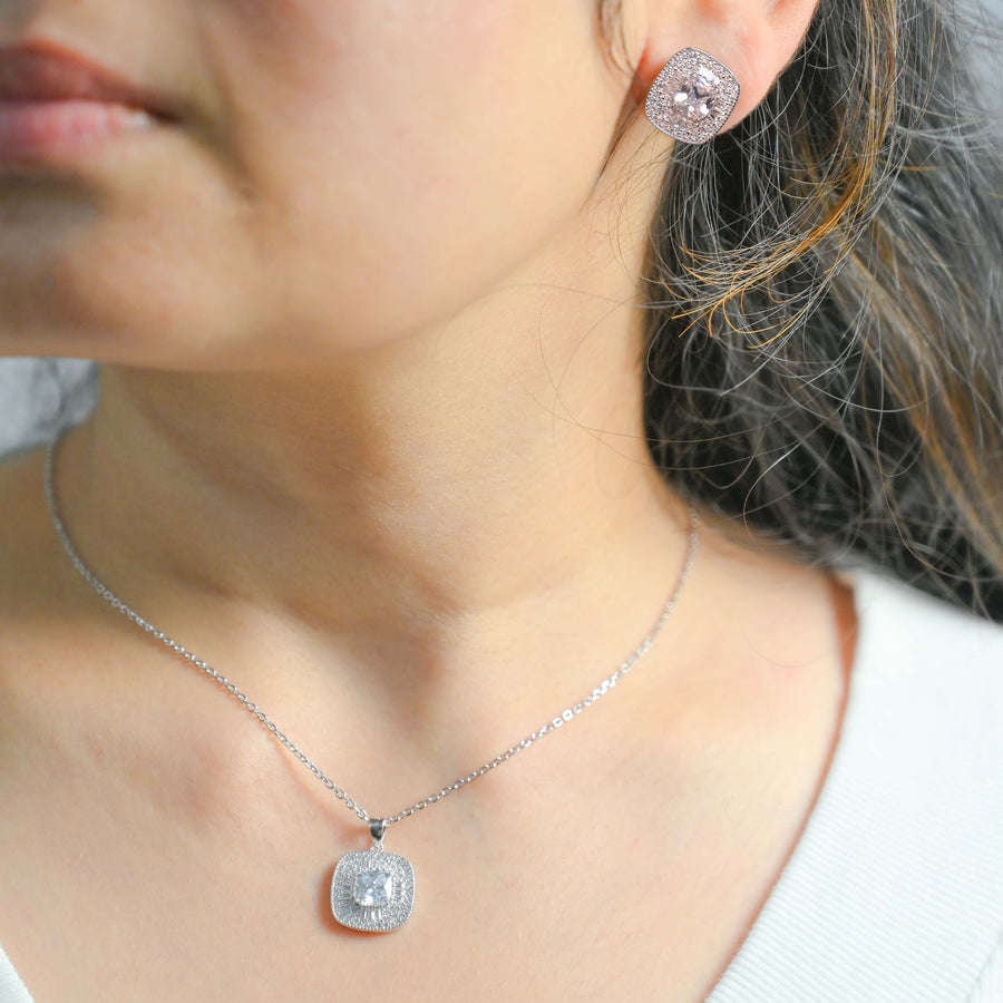 Brilliance Square Set Pendant With Earrings