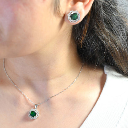 Crown Luxe Pendant With Earrings
