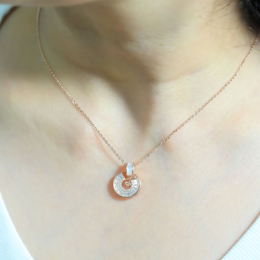 Round Charm Necklace - Rose Gold Plated