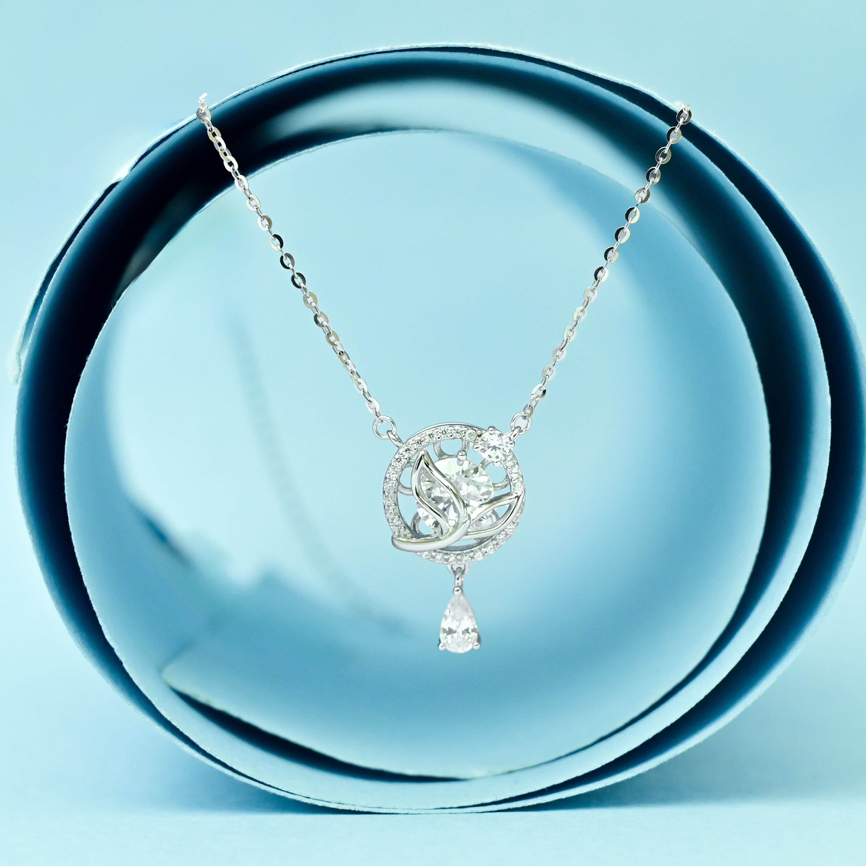 Blossom Halo Necklace