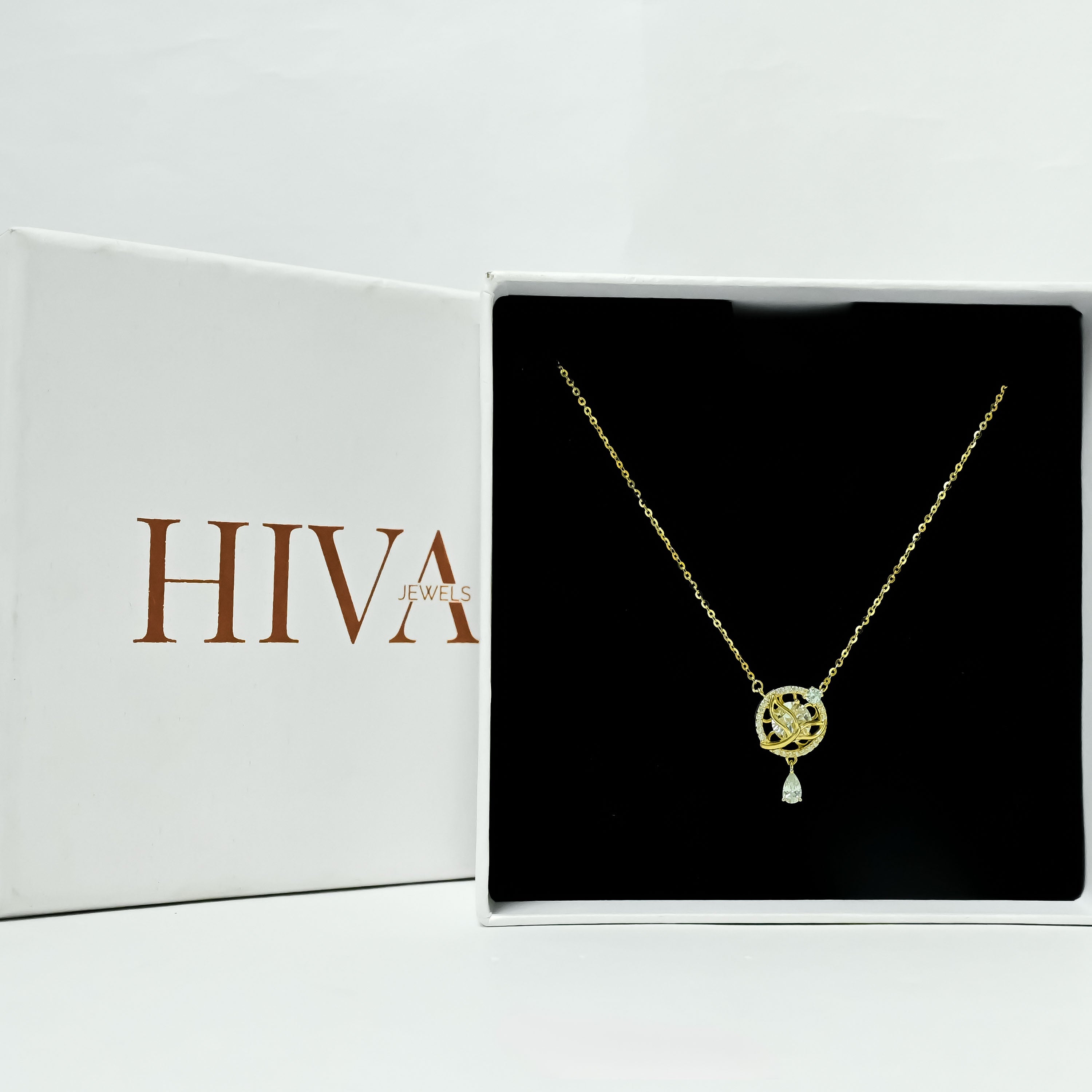 Blossom Halo Necklace - Gold Plated