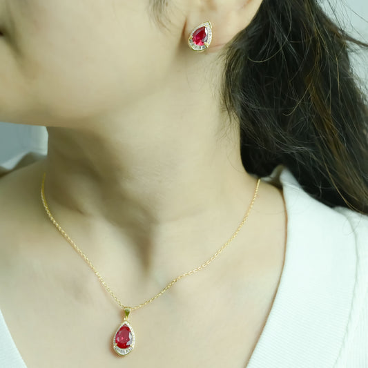 Red Majesty Pendant With Earrings