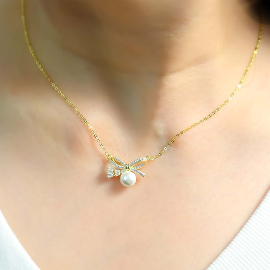 Grace Pearl Bow Necklace - Gold Plated