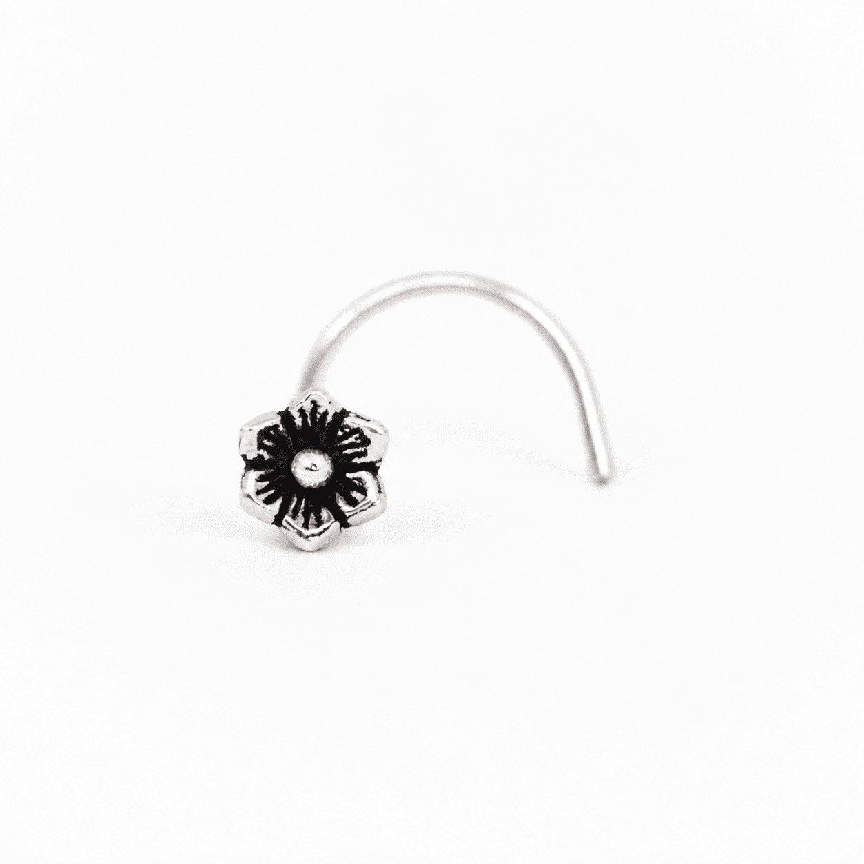 Petal Bloom Nose Pin