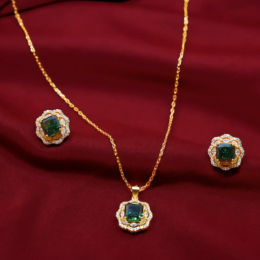 Crown Luxe Pendant With Earrings - Gold Plated